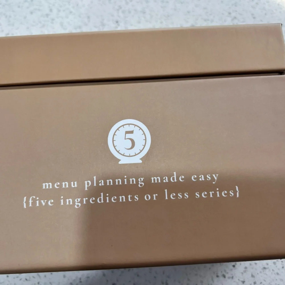 Menu Planning Box - Five Ingredients or Less (Cream/Tan)